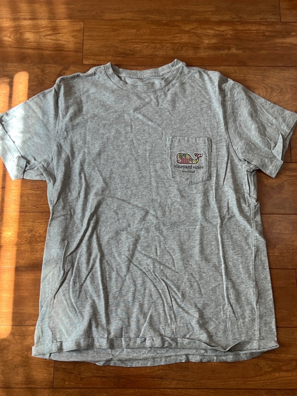 Vineyard Vines Maryland Theme Light Gray Short Sleeve Pocket Tee